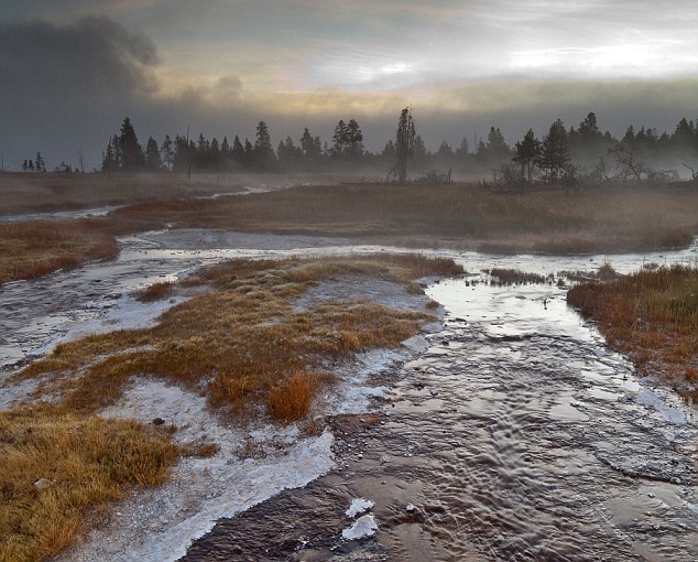 A notícia poderia ser ruim para os EUA, onde um supervulcão está a ser dito chiar debaixo do Yellowstone National Park