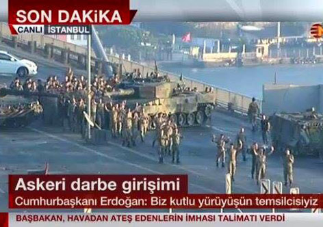 Militares que tentaram executar golpe de Estado se rendem na Turquia 