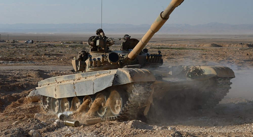 Tanque T-72 a 10 km de Palmyra