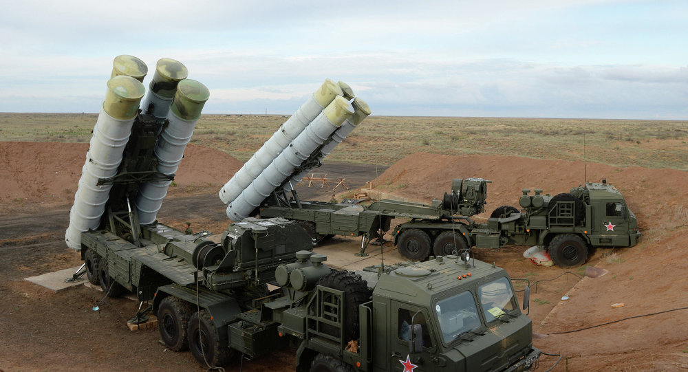 Sistema de defesa antiaérea S-400