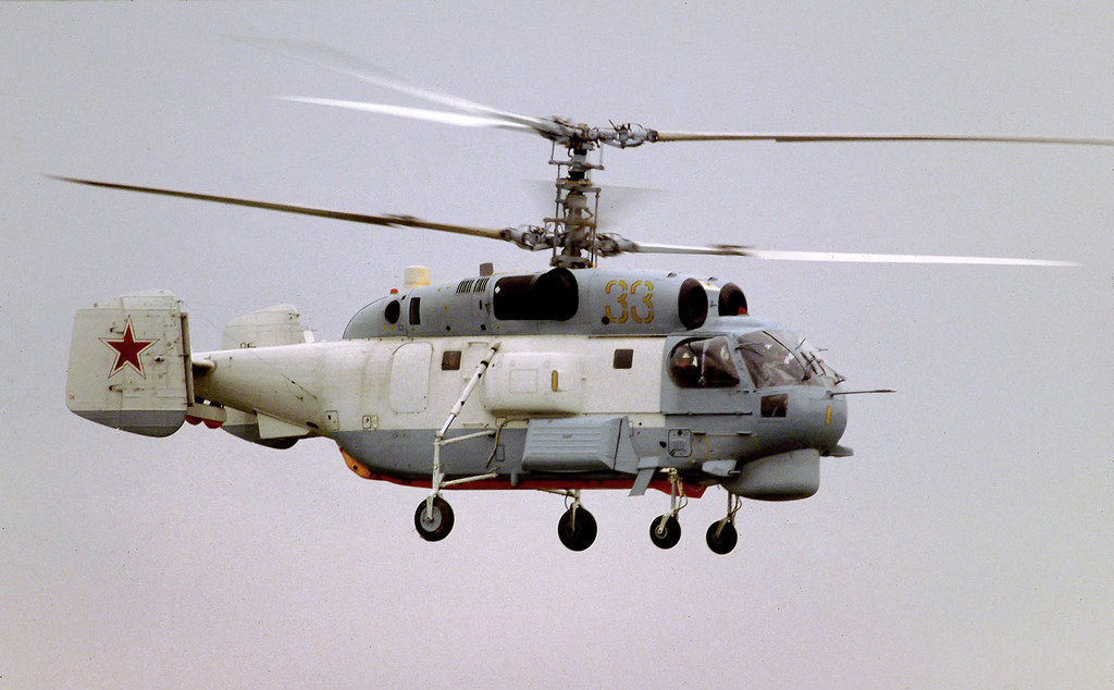 helicóptero antissubmarino Kamov Ka-27