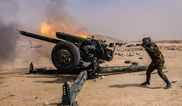 ISIL Convoy Bursts under Syrians' Heavy Fire in Palmyra