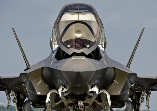 F35