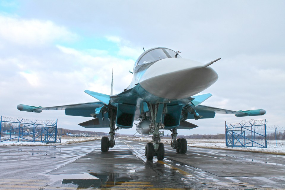 Su-34_october_2015-3