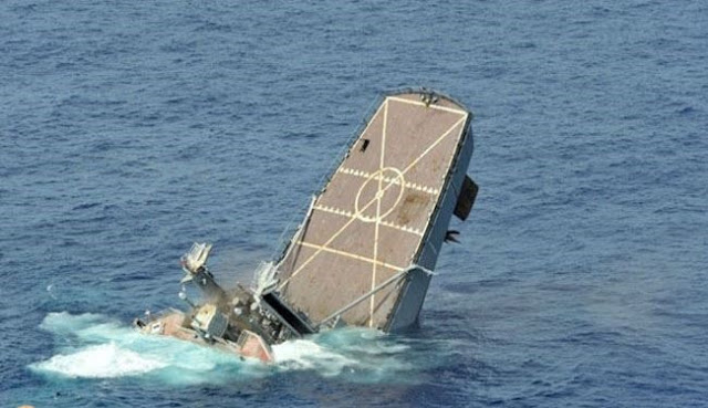 Yemeni Forces Drown Saudi Warship in Bab al-Mandab Strait
