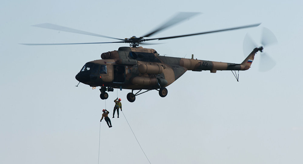 Helicóptero russo de transporte Mi-17.