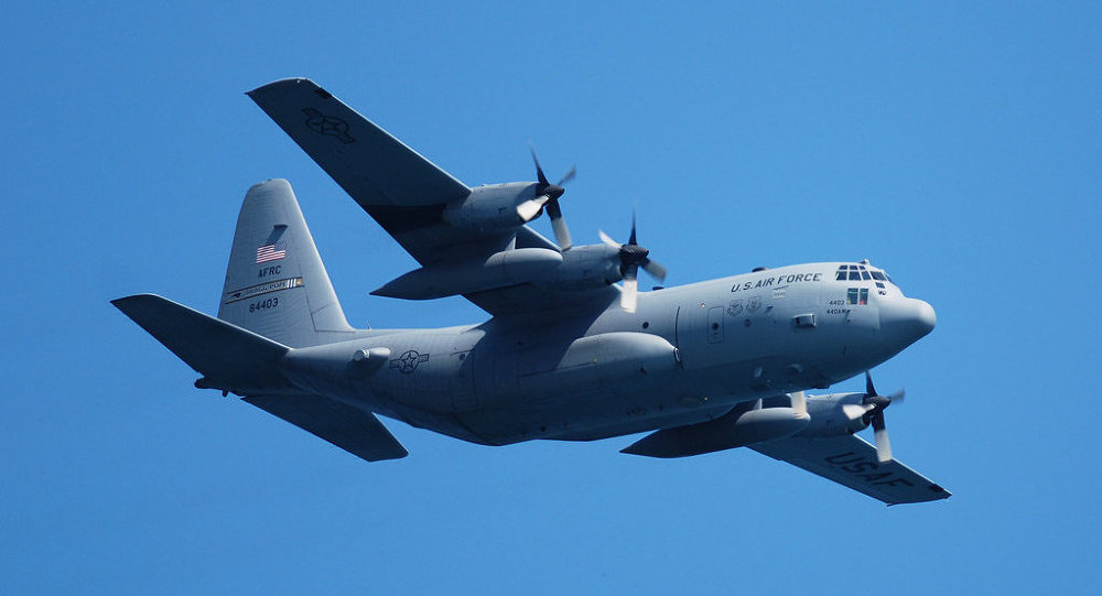 Avião de transporte da FA americana C-130 Hercules