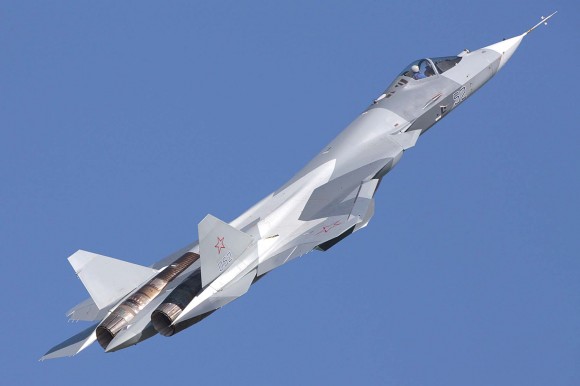 PAK FA - Sukhoi T-50 - foto Sukhoi