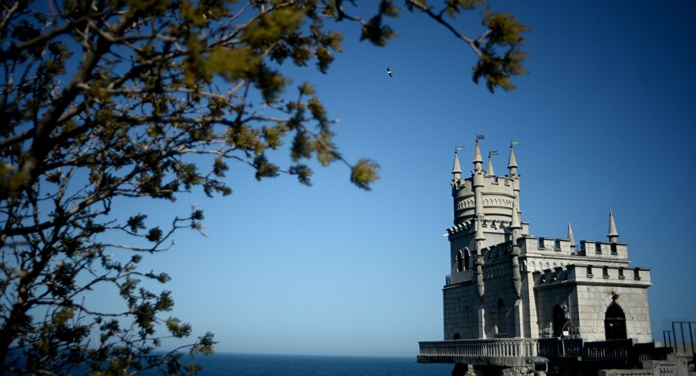 Castelo Lastochkino Gnezdo (Ninho de Andorinhas) em Crimeia