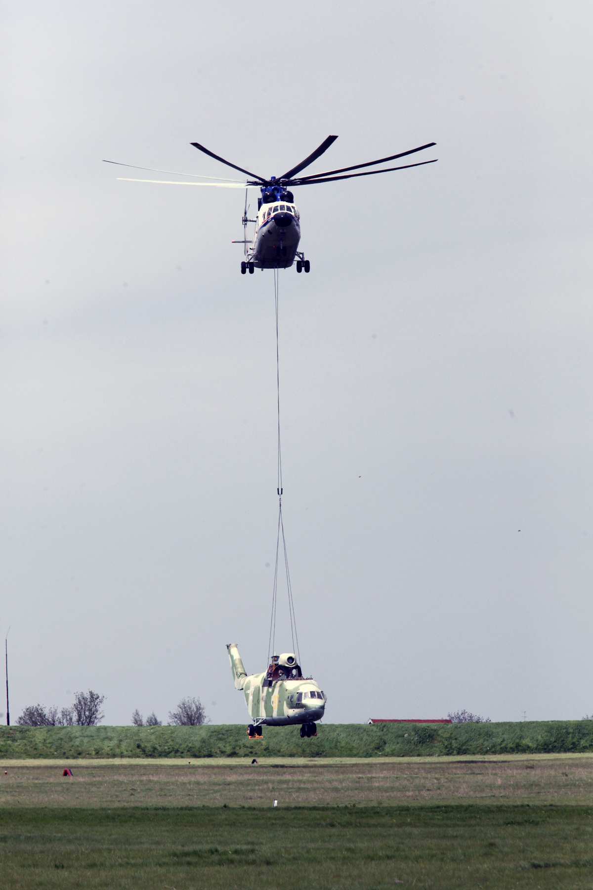 05-13_Mi-26_transportation_2