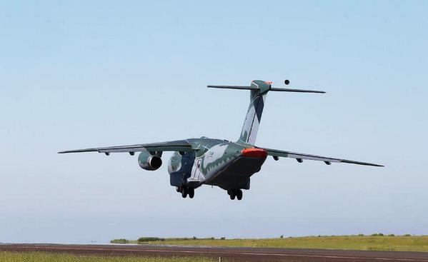 KC-390 PRIMEIRO VOO 3