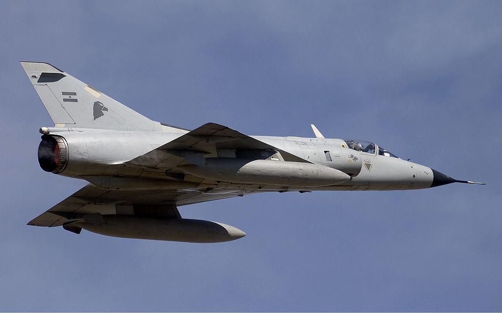 Argentina_Air_Force_Dassault_Mirage_IIIEA_Lofting