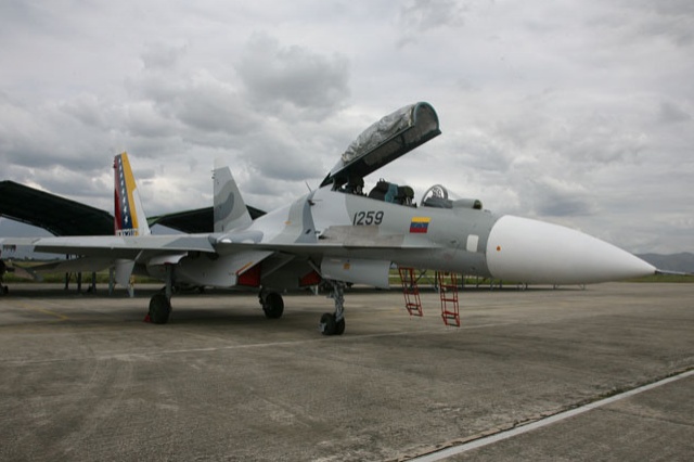 fav-su30