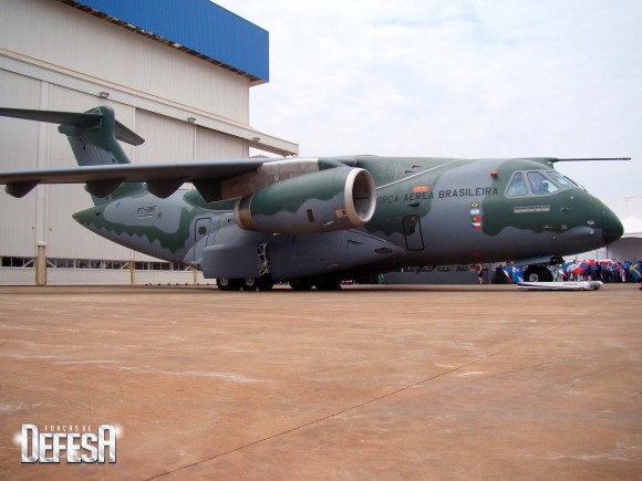 KC-390 - roll out - 21-10-2014 - foto 7 Nunão - Forças de Defesa