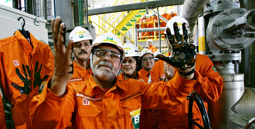 [Imagem: 210406_Lula_Petroleo_Suficiencia_Ricardo...ert_PR.jpg]