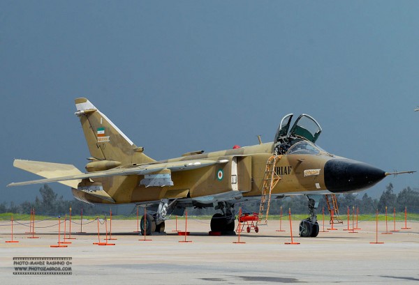 Sukhoi Su-24 "Fencer" da IRIAF. (Imagem: military.ir)