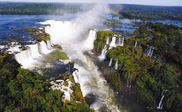 Conheça as 10 cachoeiras mais bonitas do Brasil! Cataratas